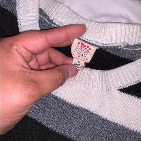 Stripped sweater - Picture 2 of 4